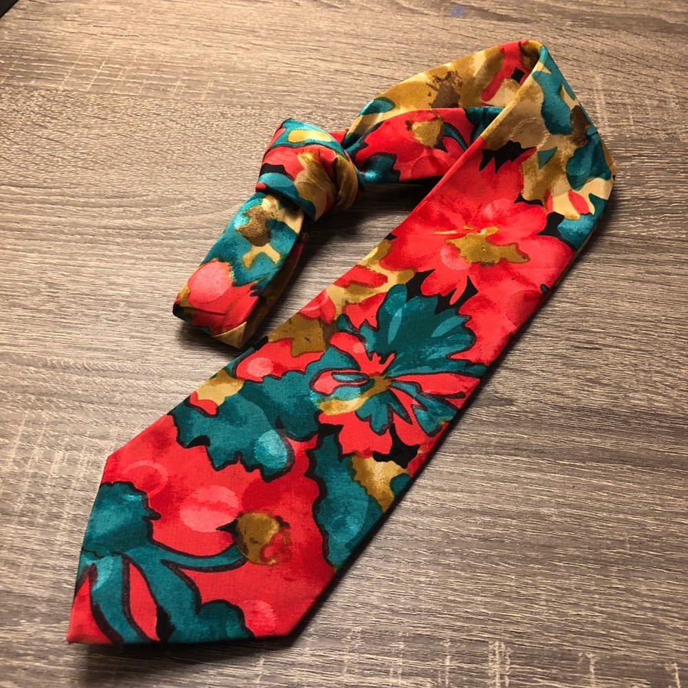 Floral Print Men’s Tie Bright